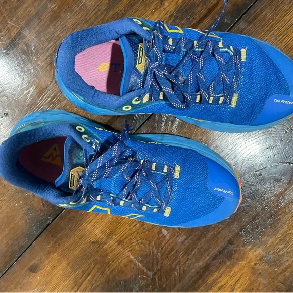 Womens New Balance Fresh Foam More Tr V2 Serene Blue/Vibrant Apricot 10 D Wide - Picture 7 of 10